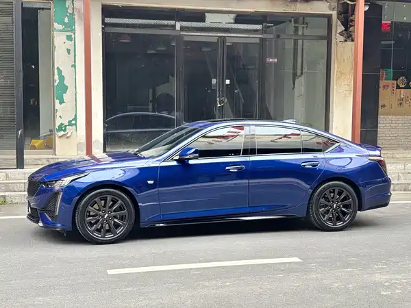 Cadillac CT5 2023