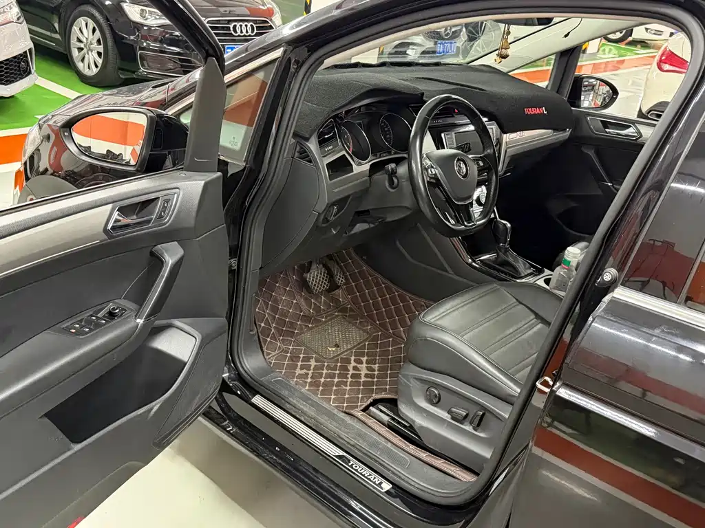 Volkswagen Touran 2017
