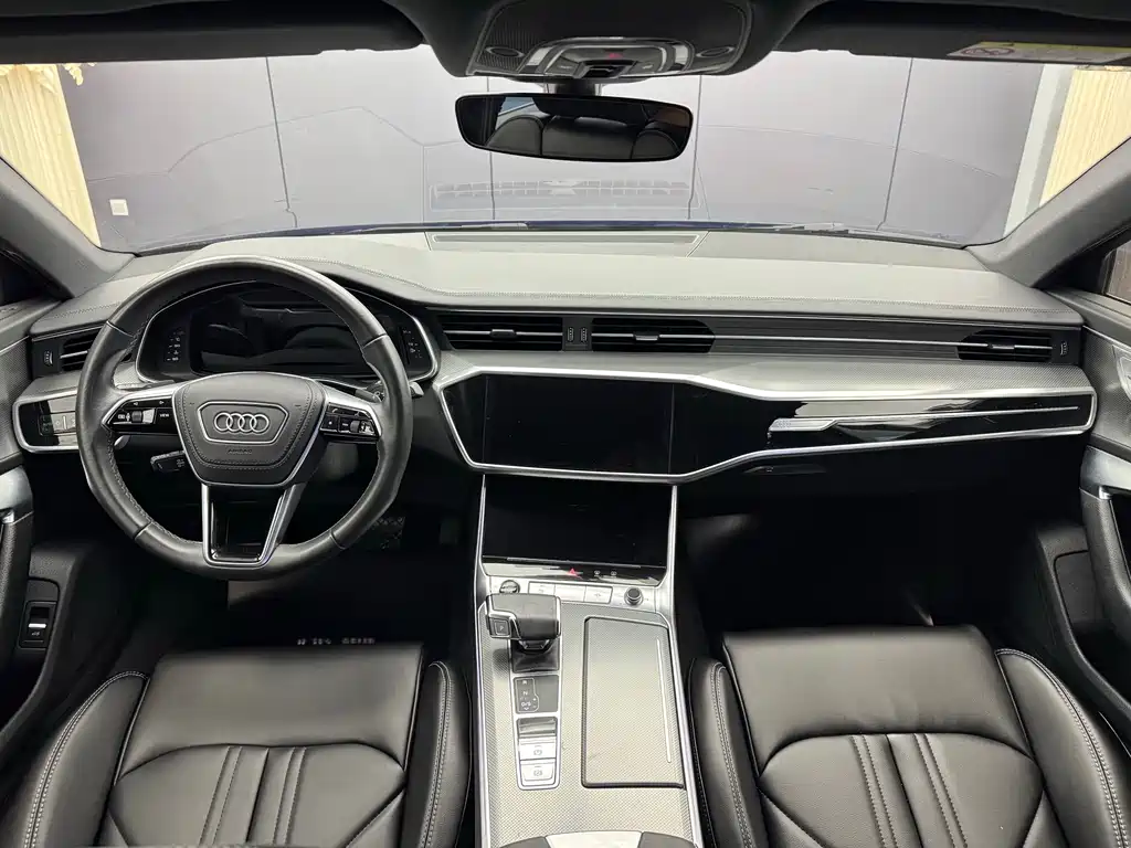 Audi A6L 2023