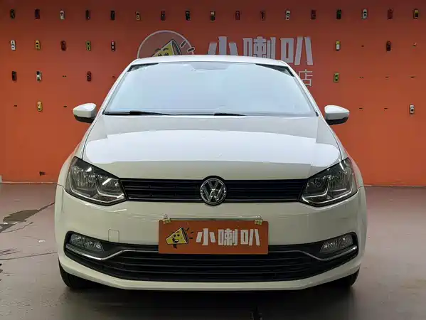 Volkswagen Polo 2015