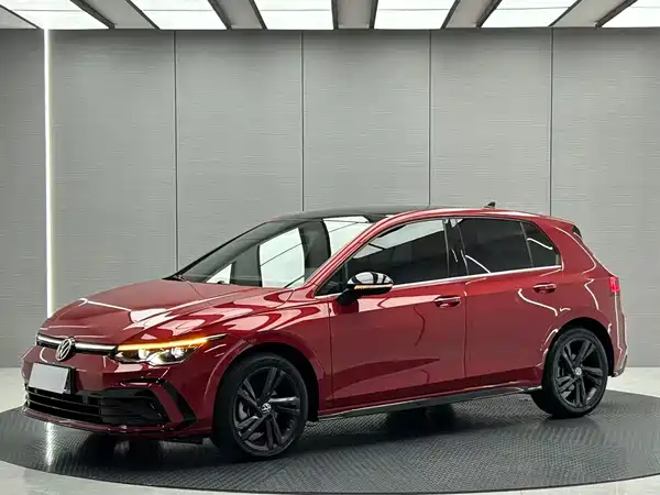 Volkswagen Golf 2021