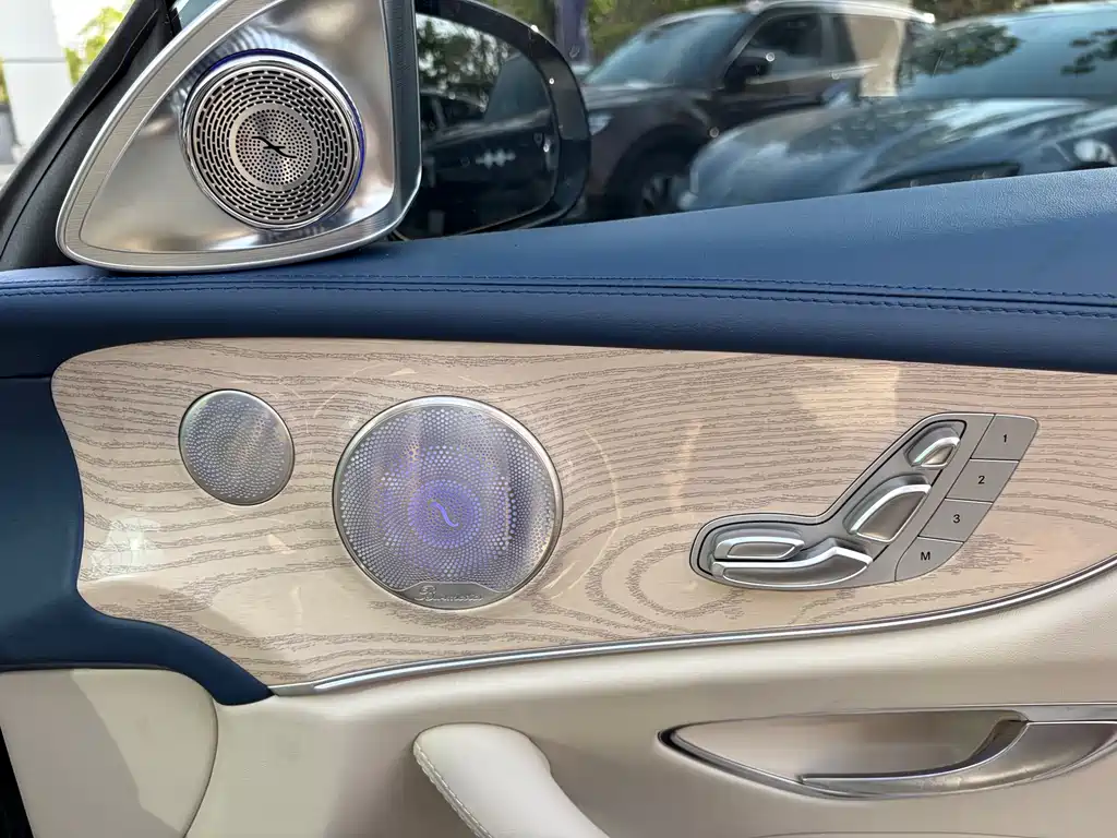 Mercedes-Benz E-Class 2021 — фото 14