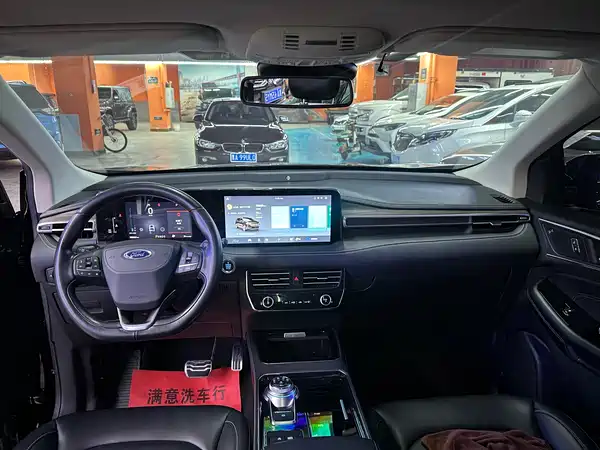 Ford Edge 2021