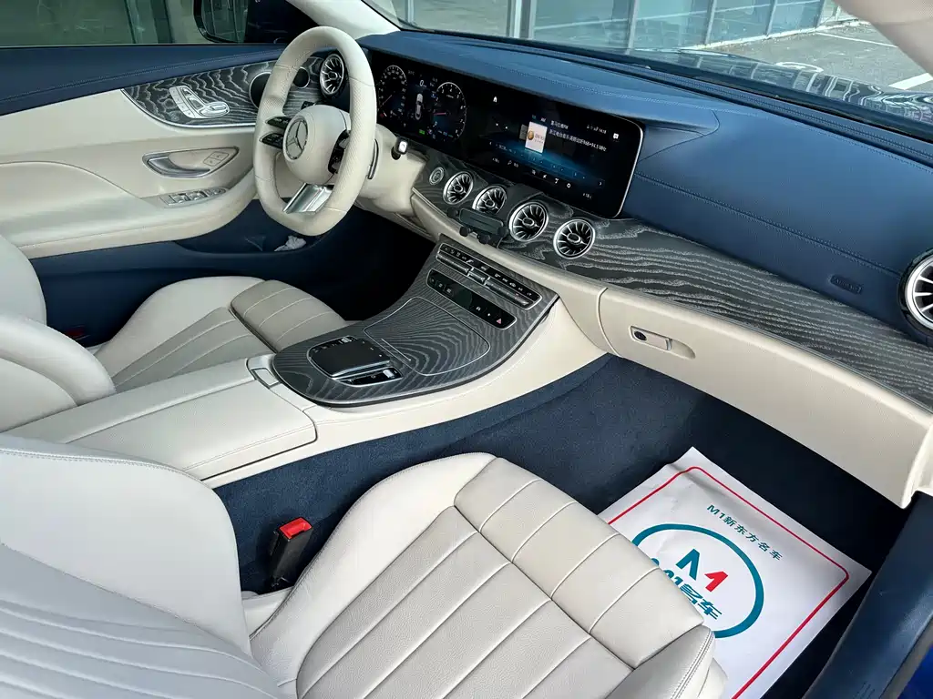 Mercedes-Benz E-Class 2021 — фото 15