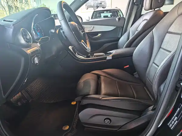 Mercedes-Benz GLC 2022