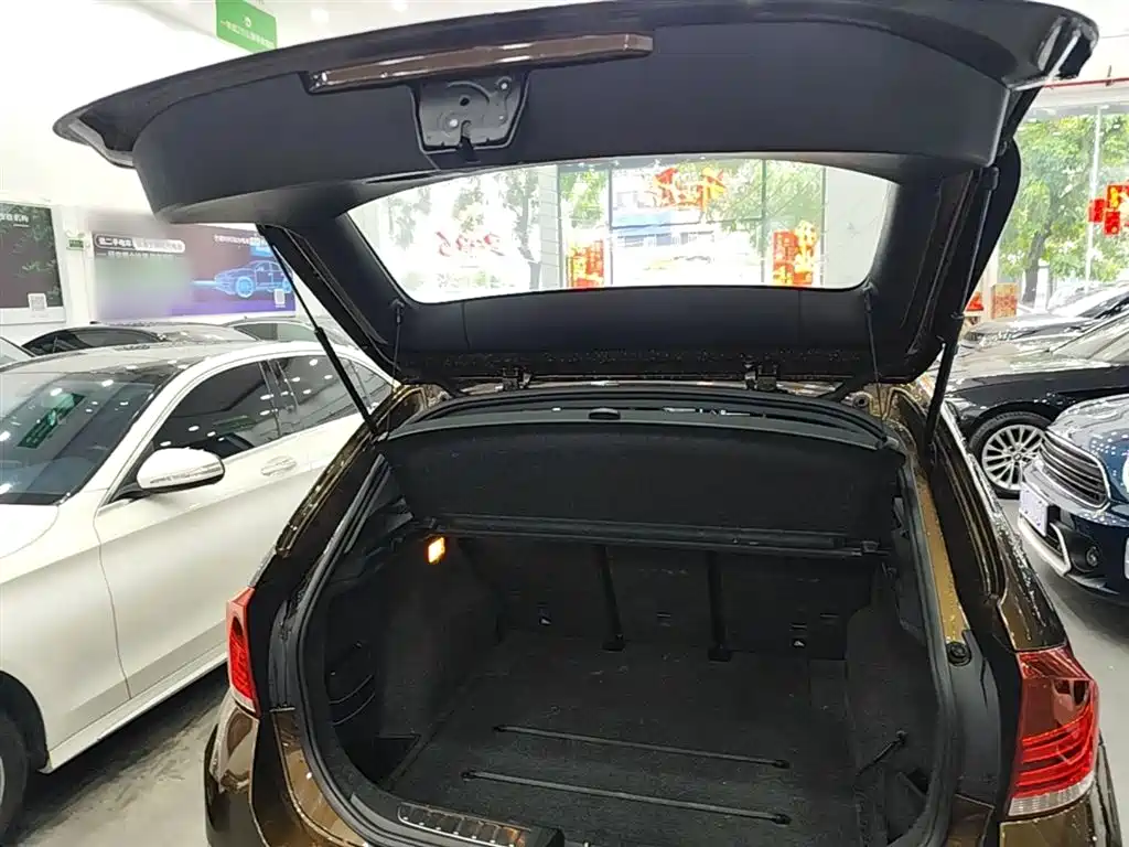 BMW X1 2016 — фото 19