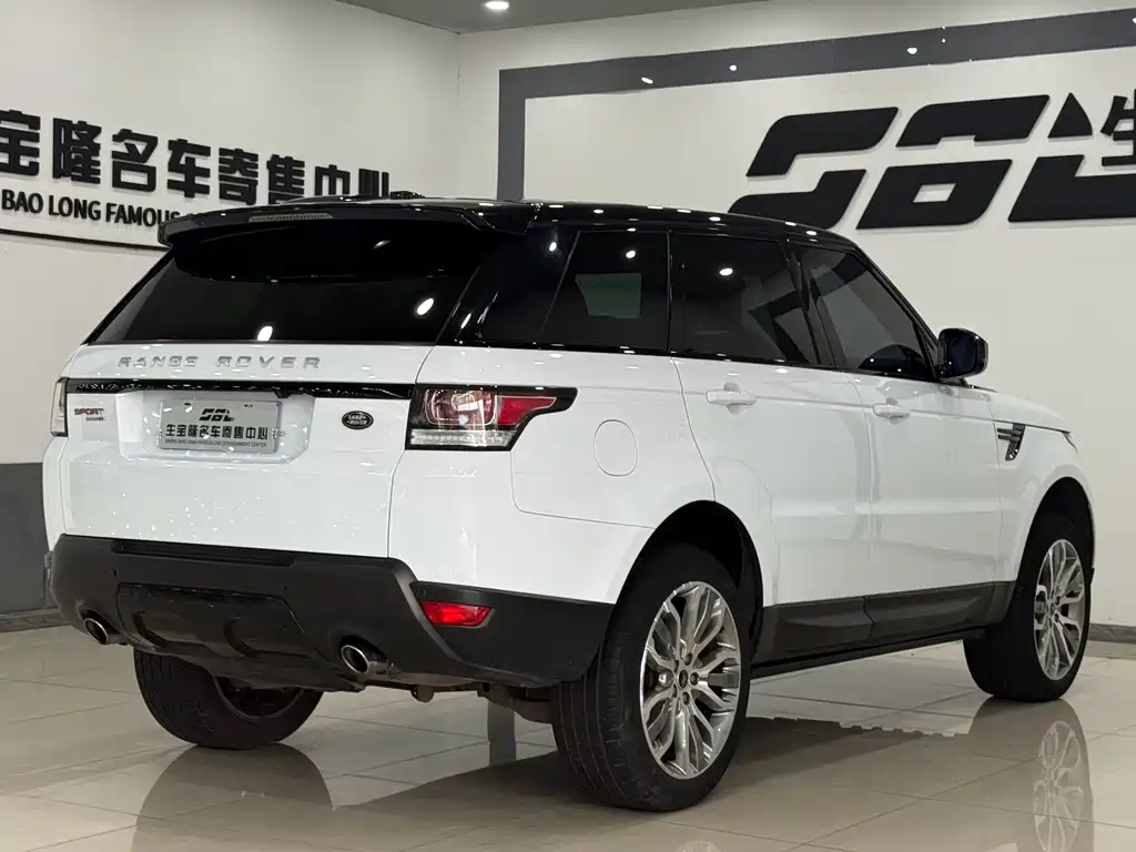 Land Rover Range Rover Sport 2014 — фото 4