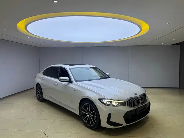 BMW 3 Series 2023
