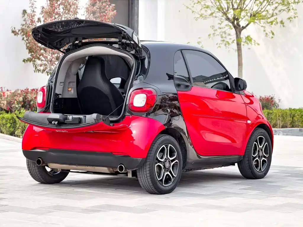 smart Fortwo 2017 — фото 5
