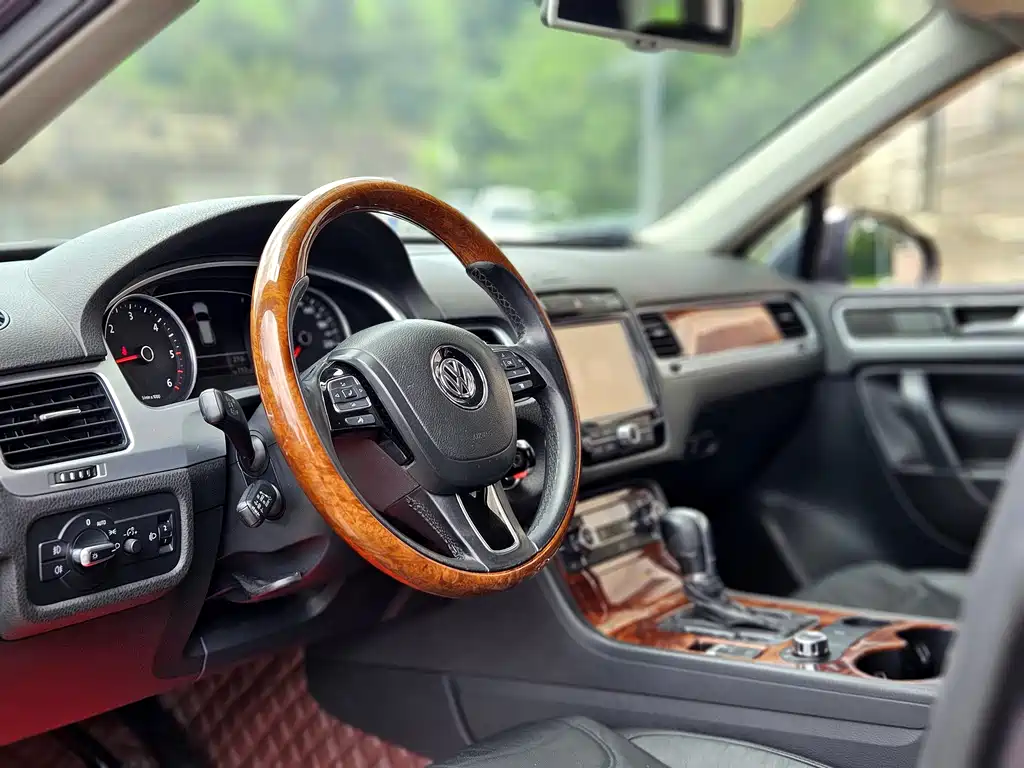 Volkswagen Touareg 2011