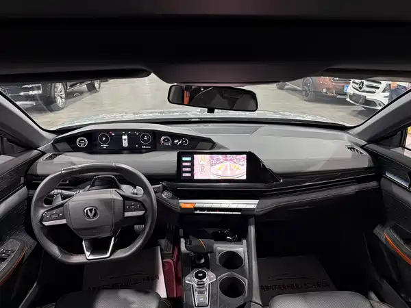 Changan UNI-V 2022