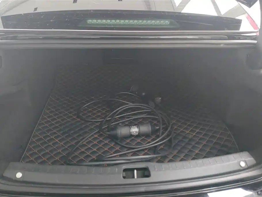 Volvo S90 PHEV 2020