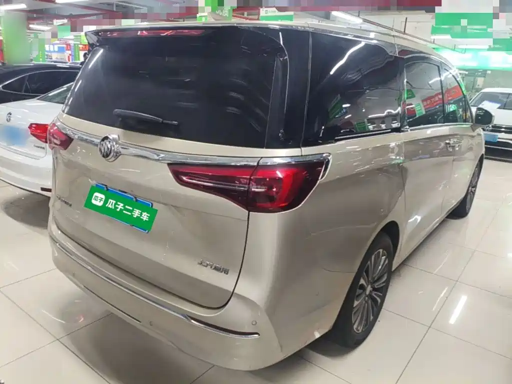 Buick GL8 2021