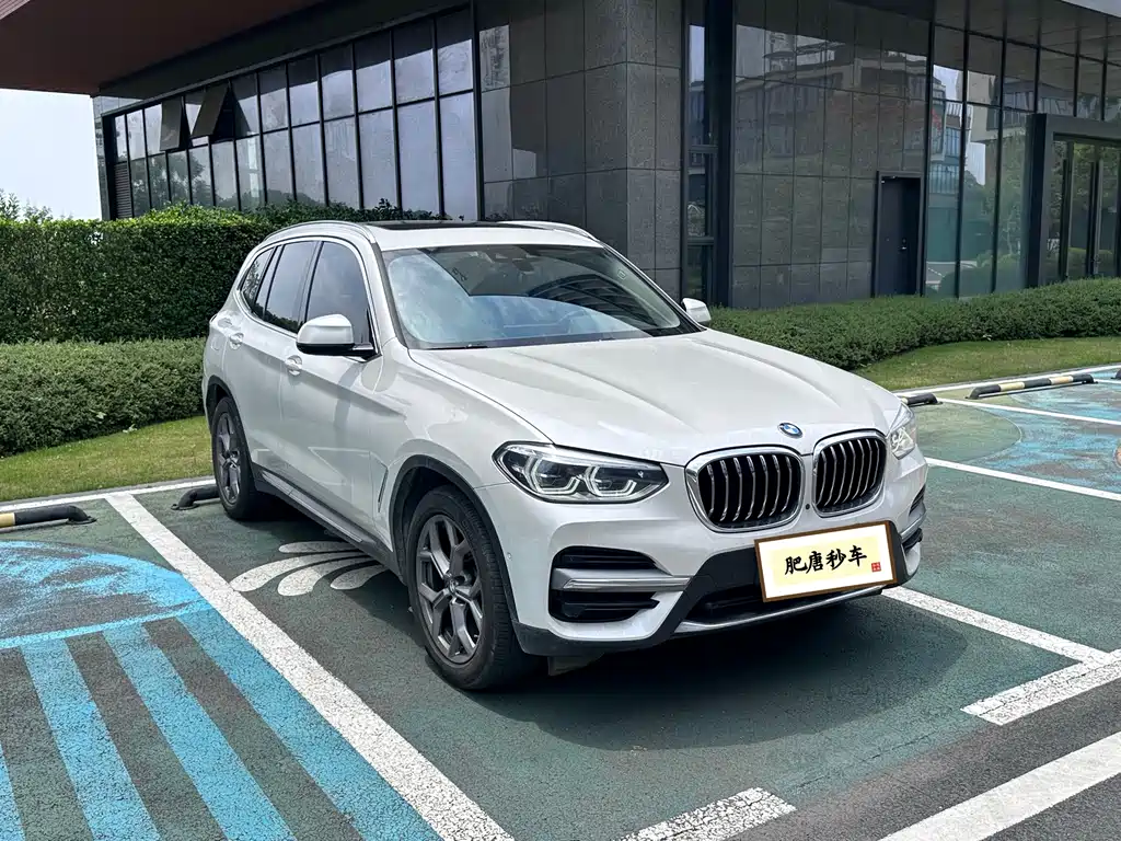 BMW X3 2021 — фото 3