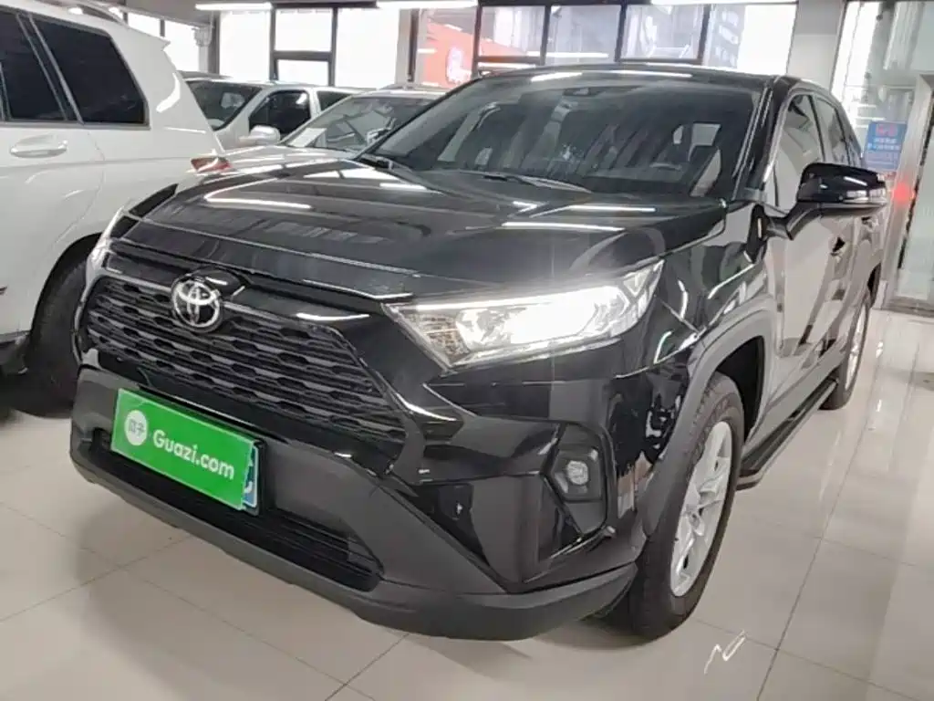 Toyota RAV4 2025