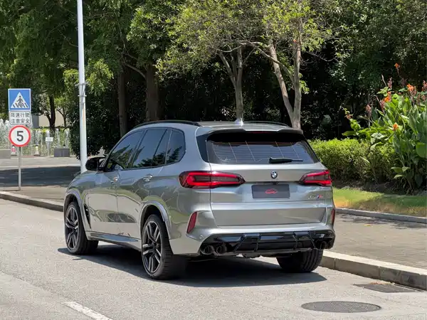 BMW X5 M 2022