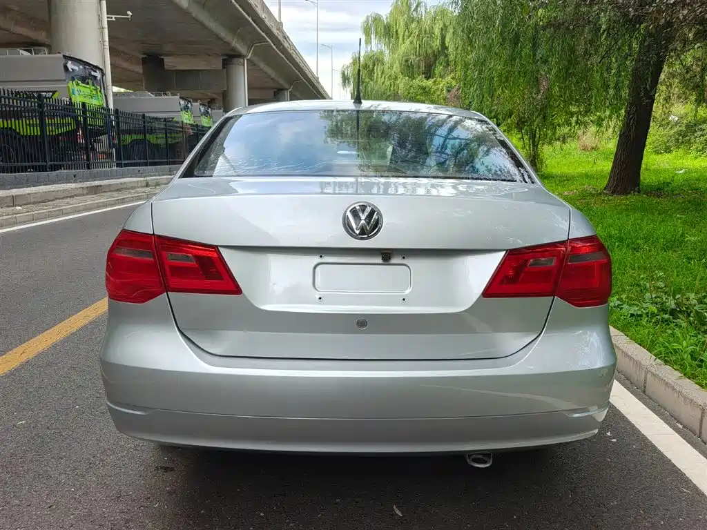 Volkswagen Jetta 2014