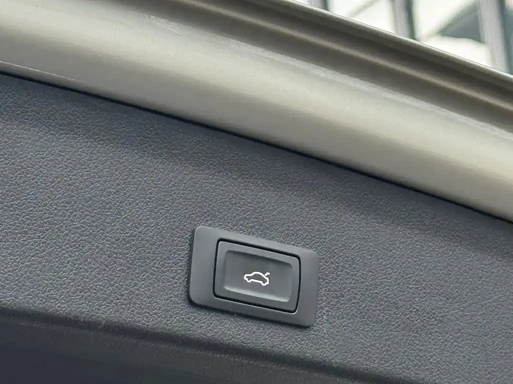 Audi Q5 2017 — фото 19