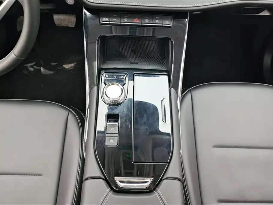 Haval H6 2025 — фото 16