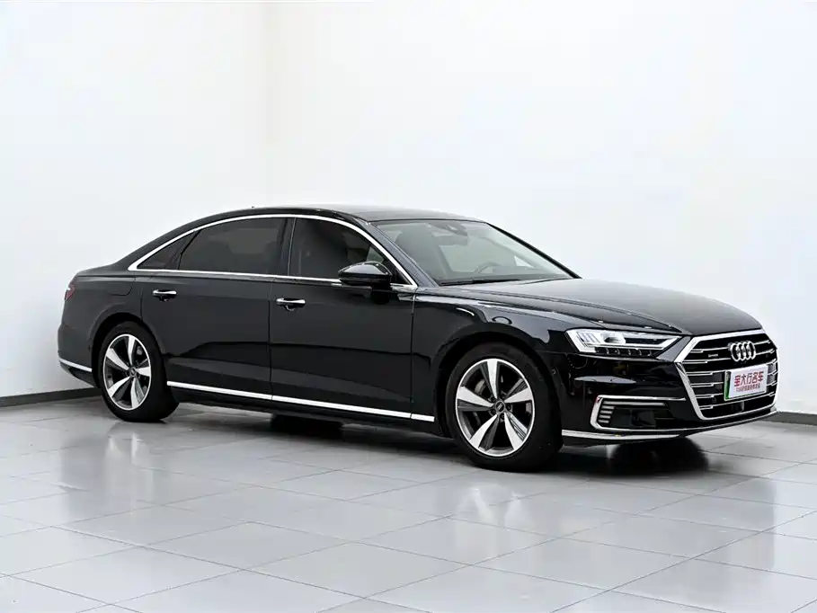 Audi A8 New Energy 2022 — фото 4