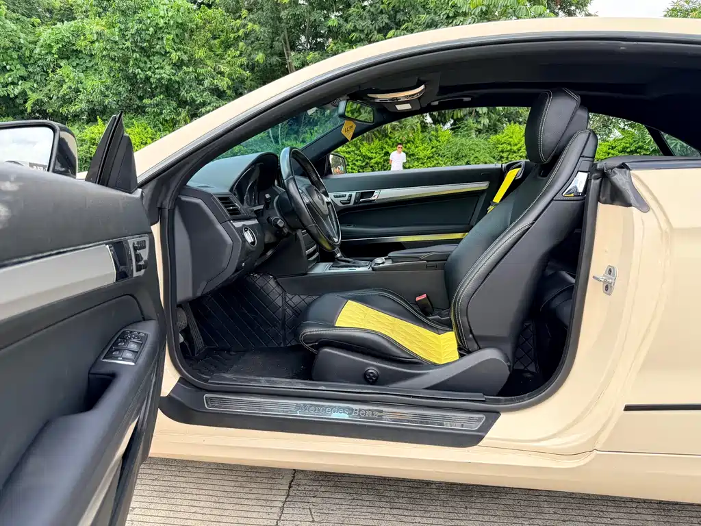 Mercedes-Benz E-Class 2012