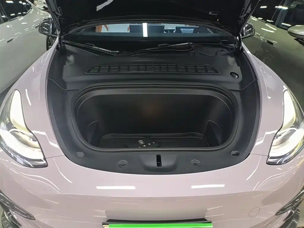 Tesla Model Y 2022 — фото 19