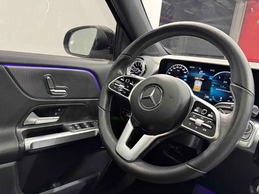 Mercedes-Benz GLB 2022 — фото 11