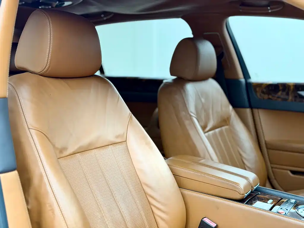 Bentley Flying Spur 2012 — фото 21