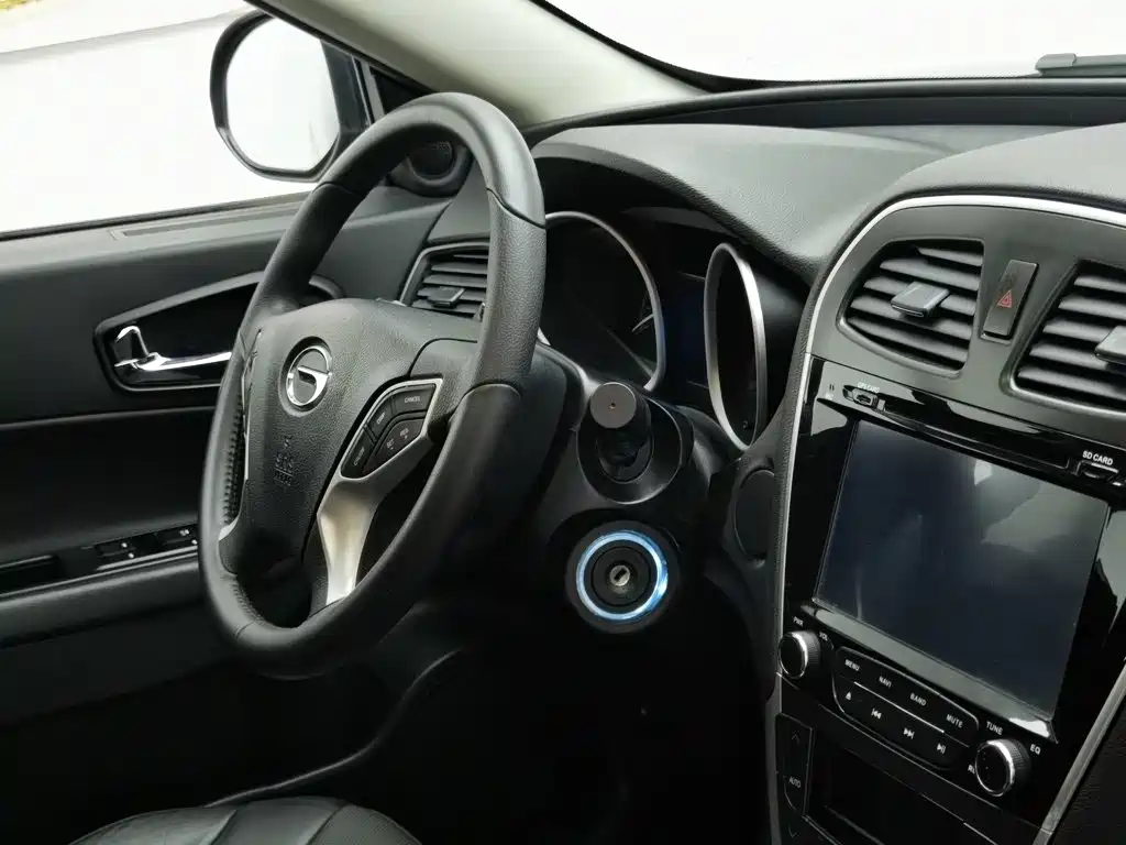 GAC Trumpchi GS5 2014 — фото 22