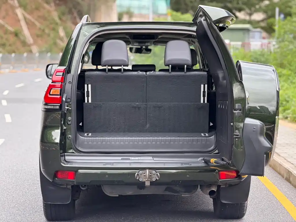 Toyota Prado 2019 — фото 14