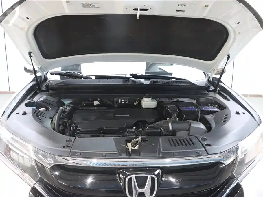 Honda UR-V 2017 — фото 31