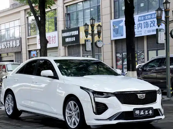 Cadillac CT4 2020