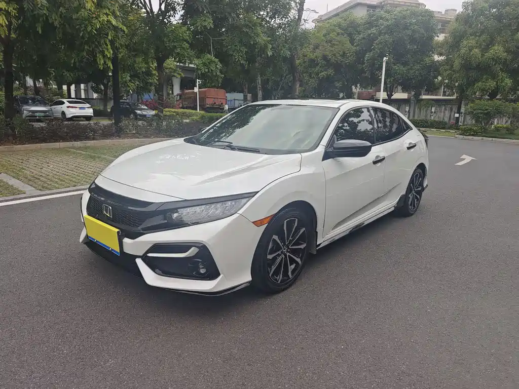 Honda Civic 2023 — фото 1