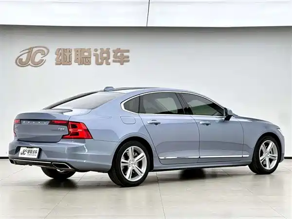 Volvo S90 2019