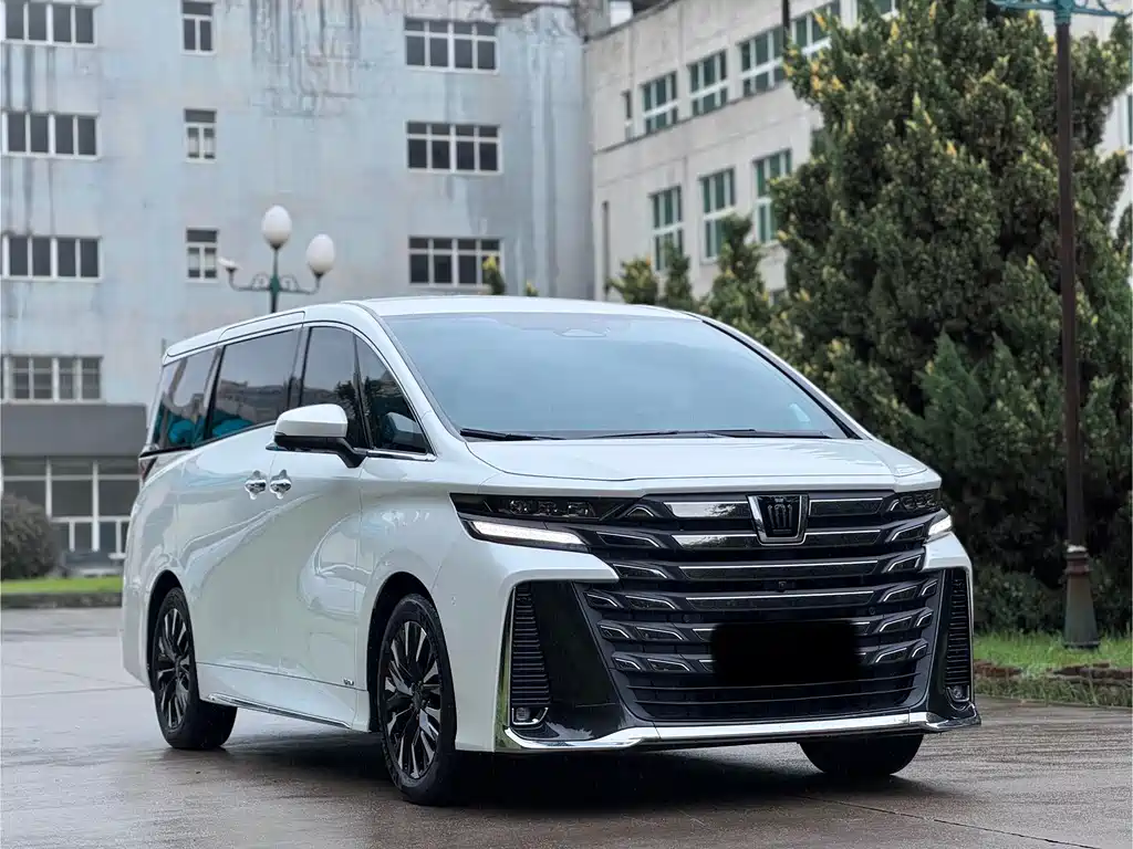 Toyota Vellfire 2025 — фото 3