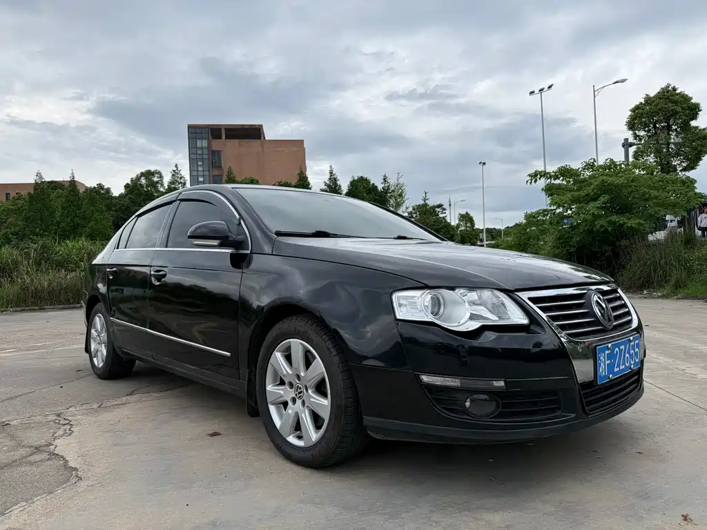 Volkswagen Magotan 2011