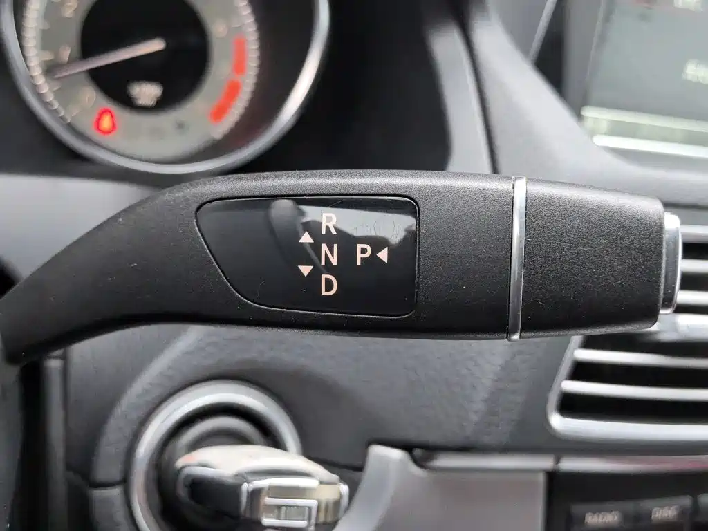 Mercedes-Benz E-Class 2014 — фото 13