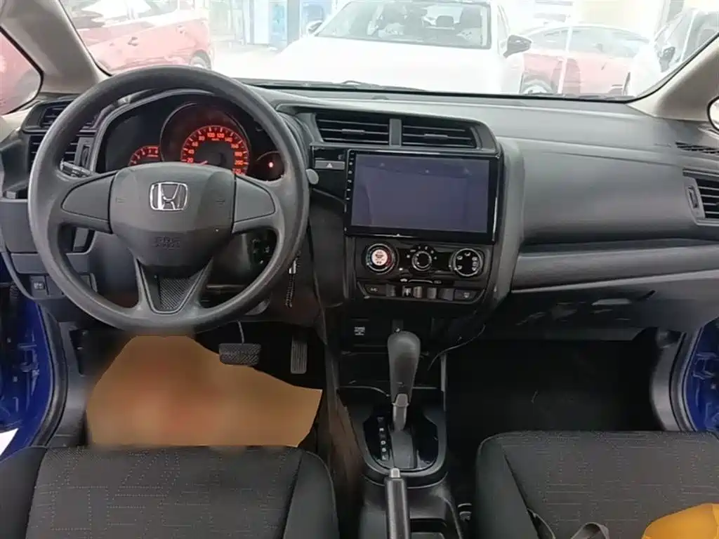 Honda Fit 2019 — фото 10