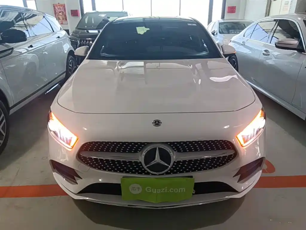 Mercedes-Benz A-Class 2022 — фото 3