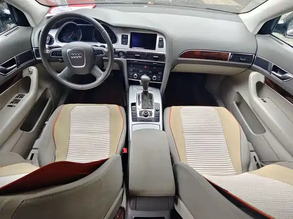 Audi A6L 2010