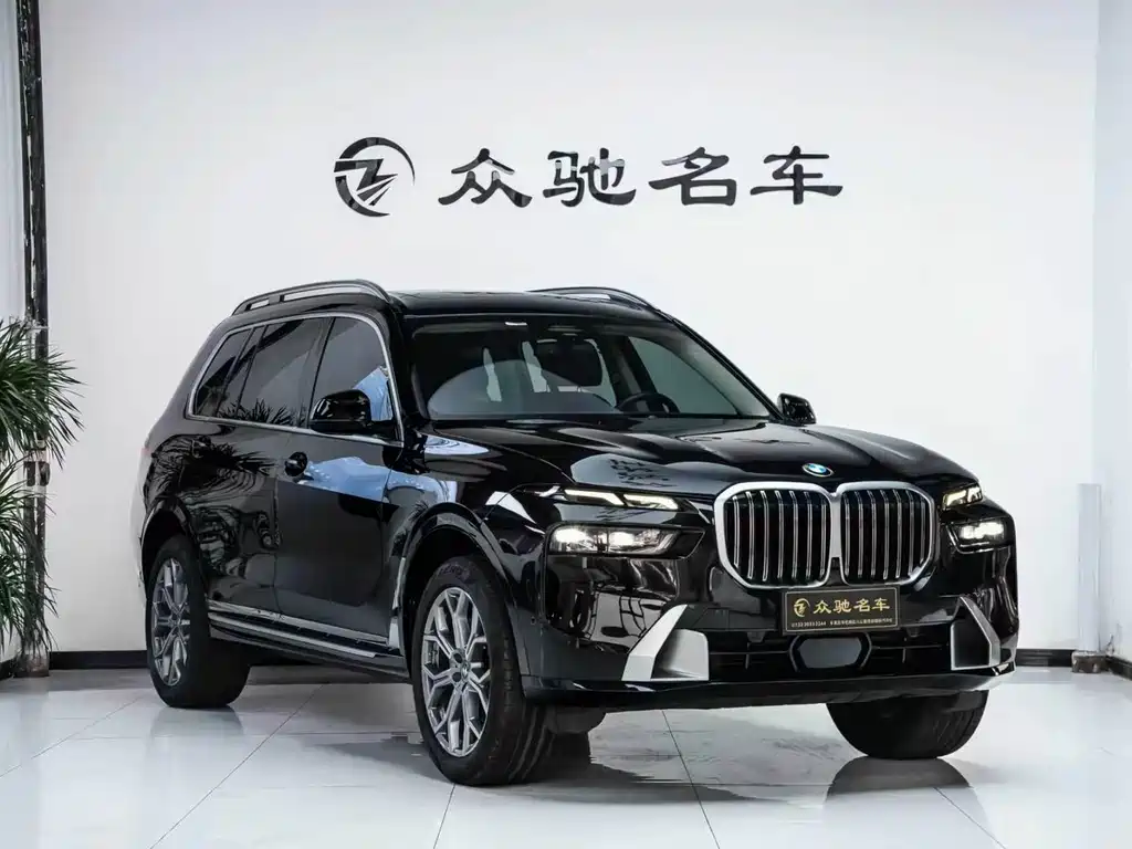 BMW X7 2023 — фото 3