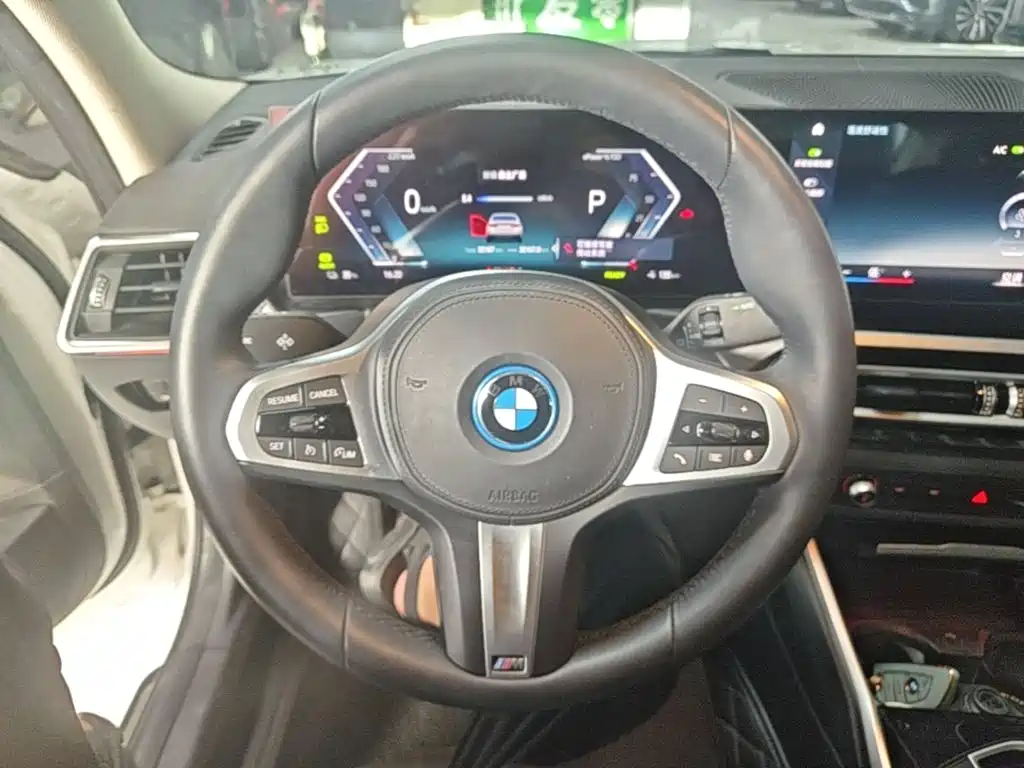 BMW i3 2023 — фото 11