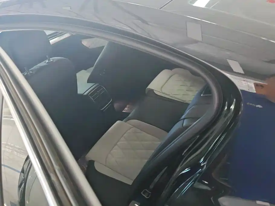Volkswagen Magotan 2024 — фото 11