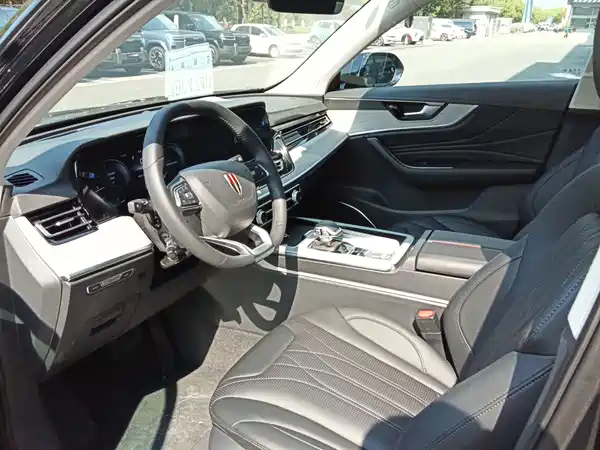 Hongqi HS5 2024