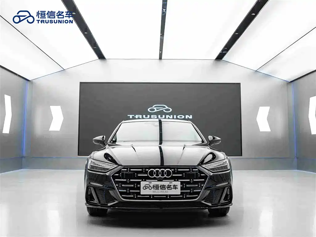 Audi A7L 2025 — фото 2