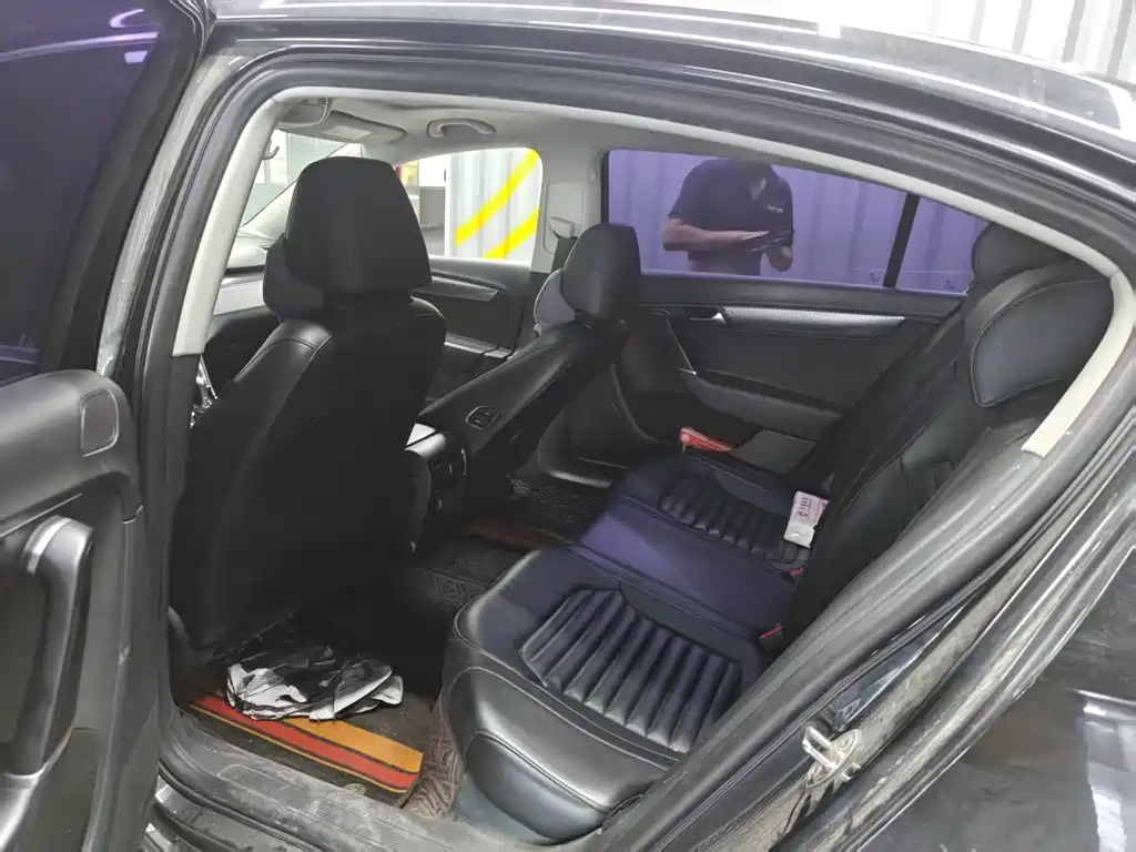 Volkswagen Magotan 2016