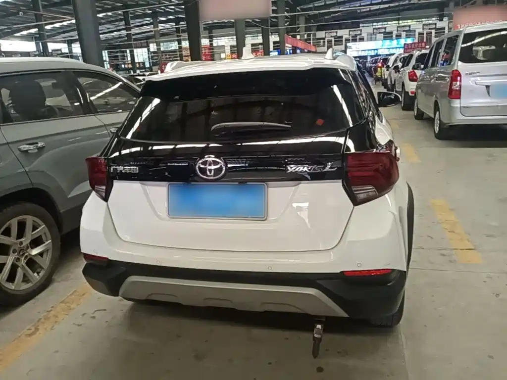 Toyota Yaris L 2020
