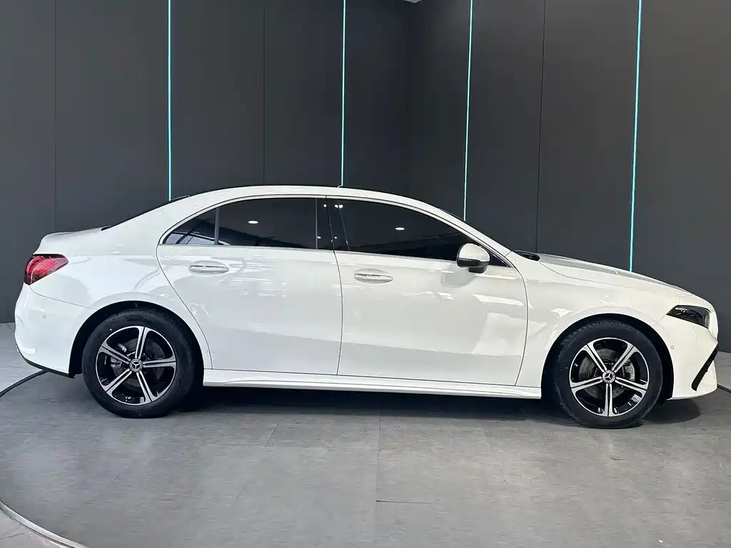 Mercedes-Benz A-Class 2024