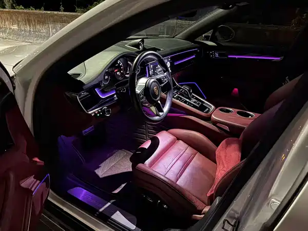 Porsche Panamera 2020