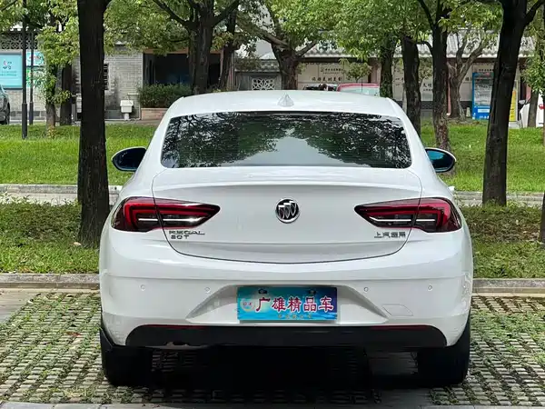 Buick Regal 2019